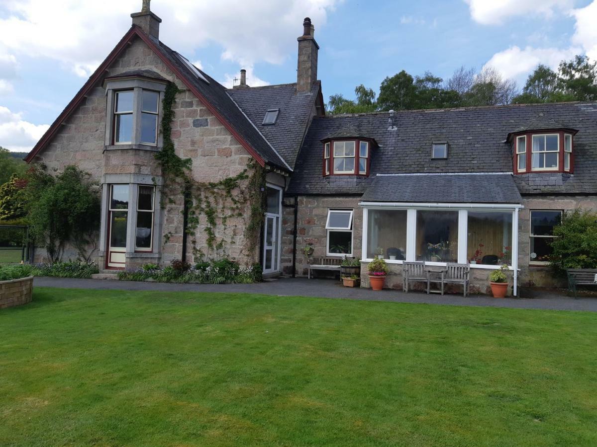 Creag Meggan Bed and Breakfast Ballater Eksteriør billede
